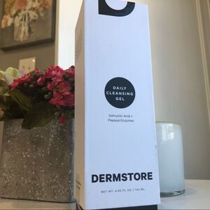 NEW DERMSTORE Daily Cleansing Gel 4.85 FL OZ/143 ml acne and aging skin regiment